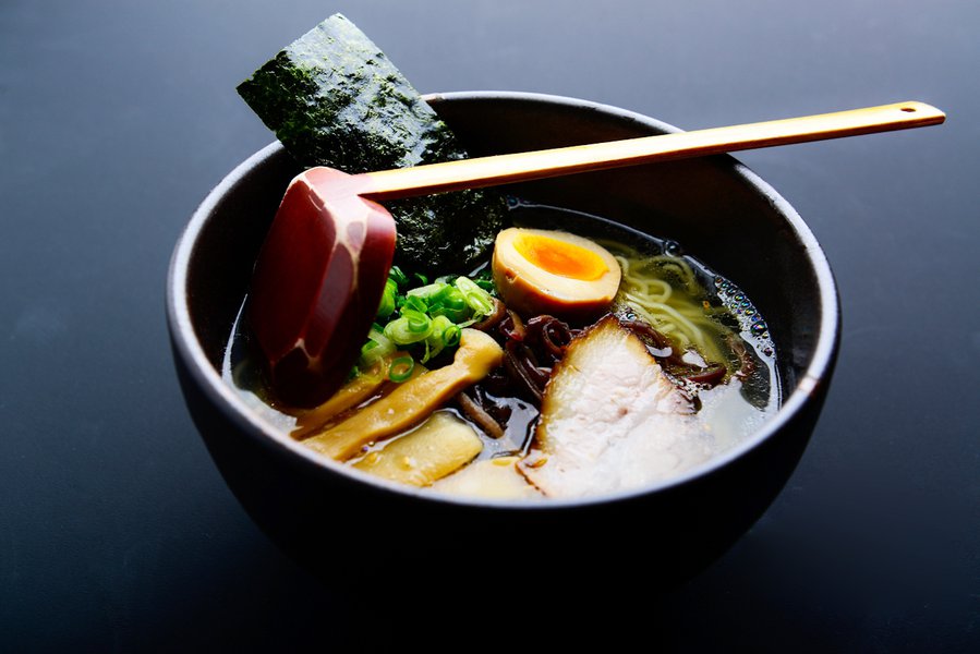 牛骨ラーメン【広報用】.jpg
